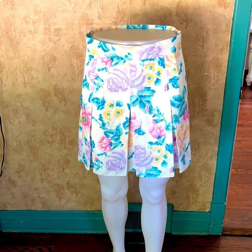 *Reclaimed Vintage* Chic Pleated Floral Skirt US Sz 8 EUC